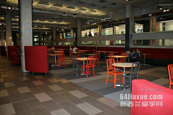 新西兰梅西大学