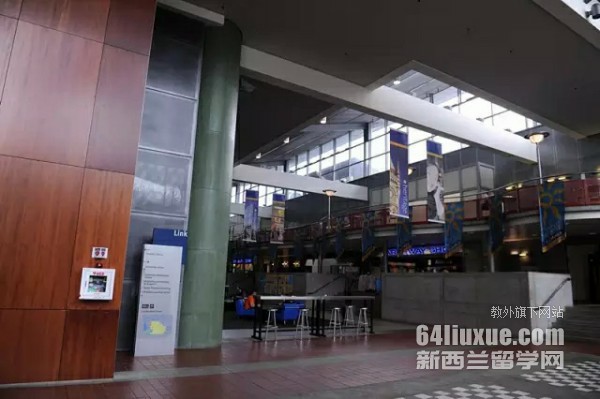 新西兰梅西大学