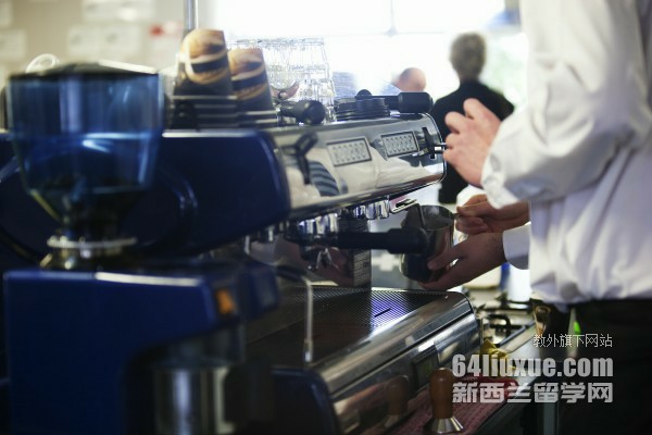 新西兰奥克兰大学