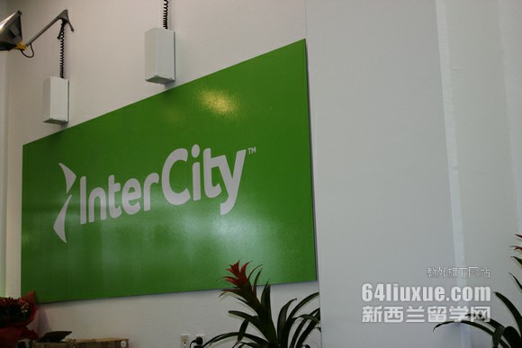 新西兰林肯大学和奥克兰理工大学哪个比较好