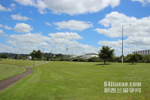 新西兰本科留学奖学金