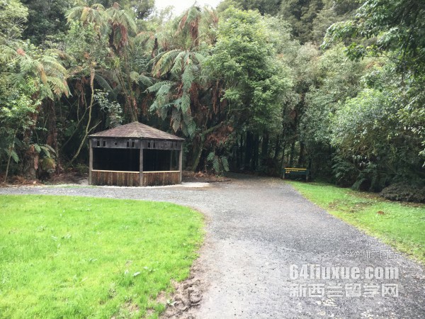 ���������ز��״�ѧ˶ʿ��ѧ����