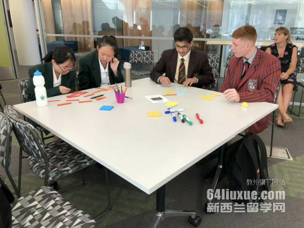 新西兰维多利亚大学一年学费