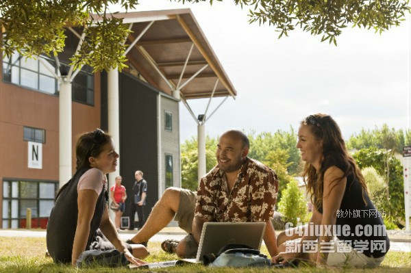 ���ز��״�ѧ�о���רҵ��ѧҪ��