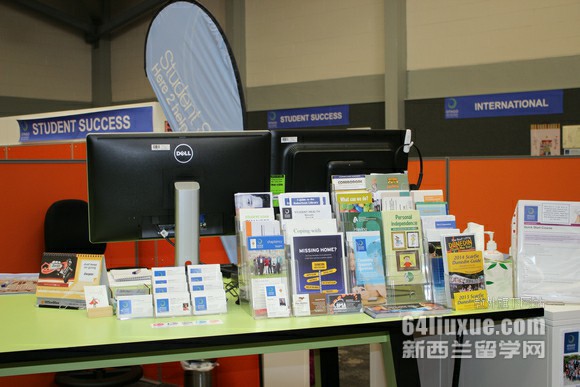 �����д�ѧ����ѧѧʿӢ��Ҫ��