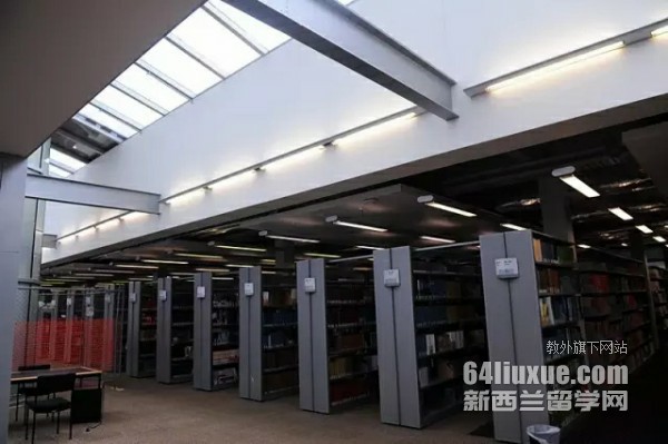 新西兰梅西大学教育学学费