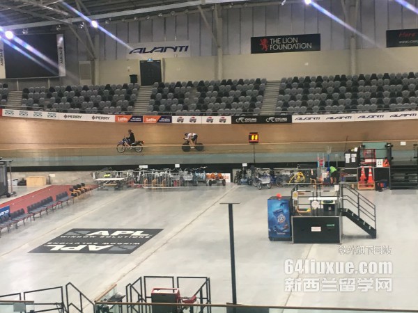 ������������ѧԺ����