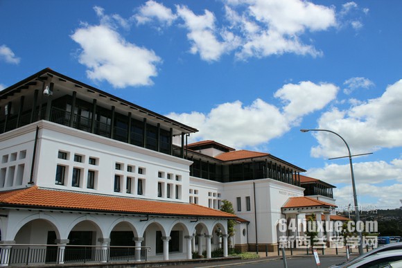 新西兰留学IT专业去哪个学校