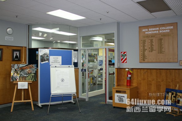 qs奥克兰大学专业排名