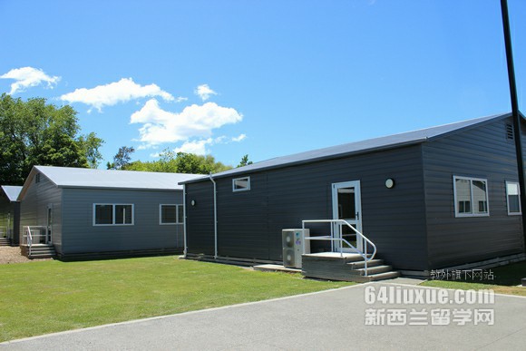 新西兰acg中学好吗