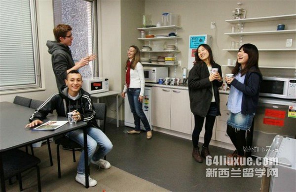 新西兰留学高中一年费用