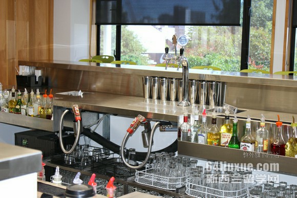 ���������ѧԺ���԰����