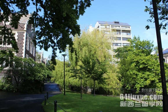 新西兰奥塔哥大学一年费用多少