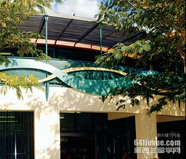 新西兰马努卡理工学院要读几年