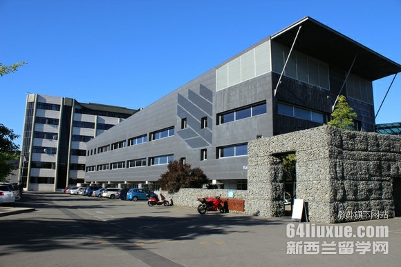 基督城理工学院世界排名
