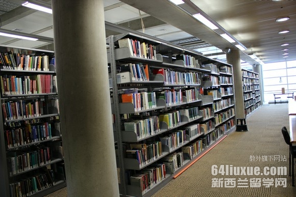 奥克兰大学住宿