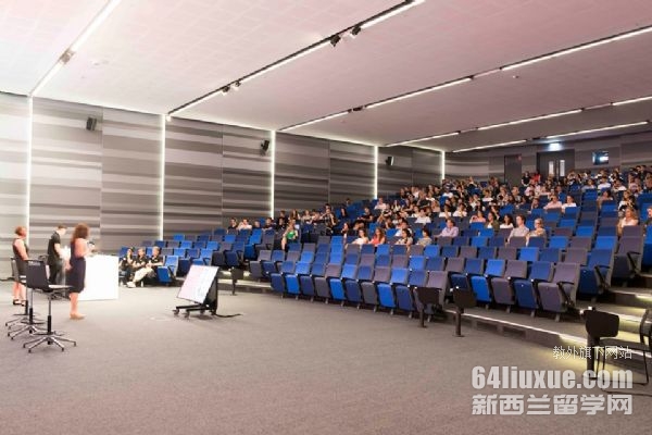 高中新西兰留学费用多少钱
