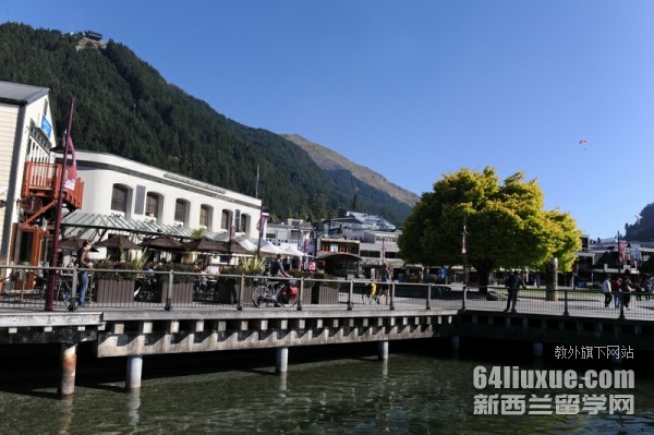 新西兰本科几年毕业