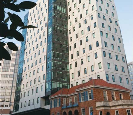 奥克兰理工大学平面设计专业