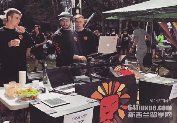 新西兰坎特伯雷大学语言班学费