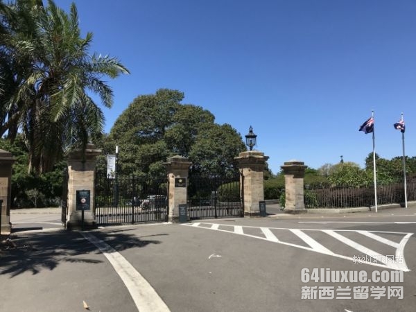 德布勒森大学什么时候申请