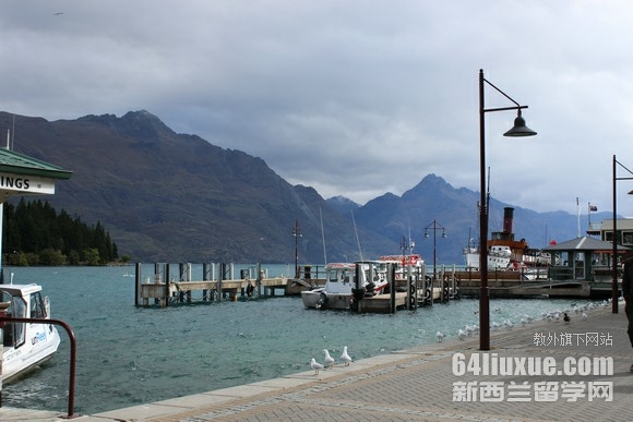 英国申请研究生截止时间