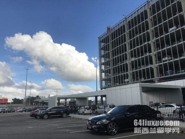 加拿大硕士留学费用人民币