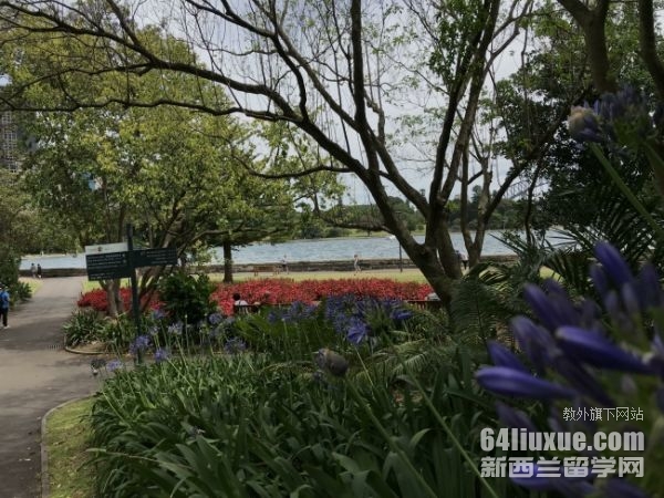 加拿大英属哥伦比亚大学预科