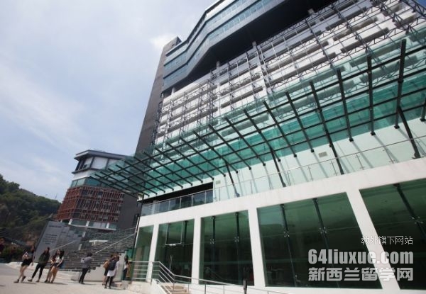马来西亚思特雅大学入学时间