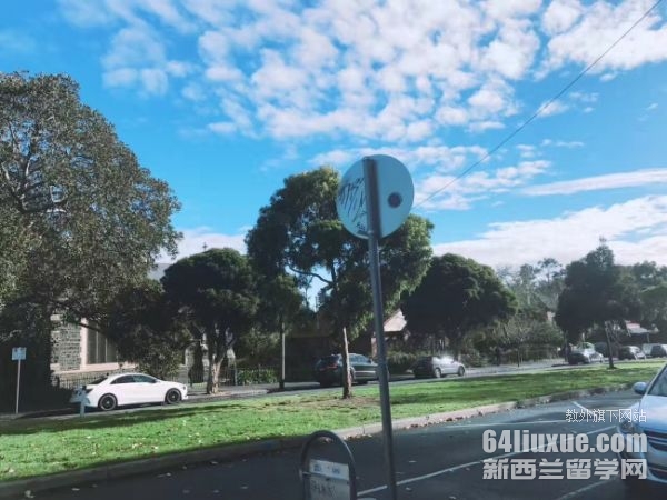 高中去澳洲留学要几年