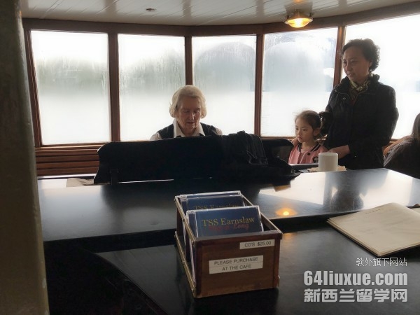 �����������רҵ��ѧѧУ