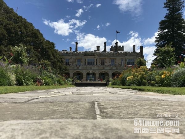 加拿大大学工程专业留学