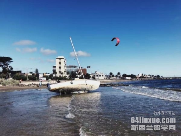 �Ĵ����Ǳ���һ�����Ǯ