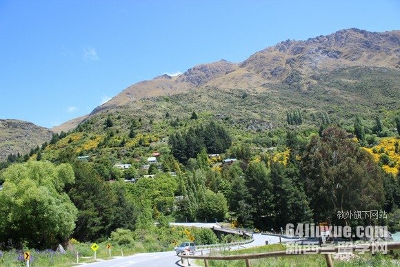 新西兰奥克兰理工大学学费