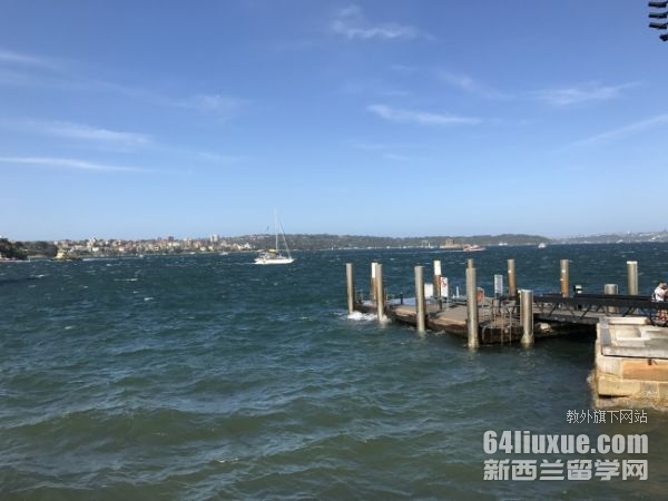 �Ĵ����ǳ�����ѧ����