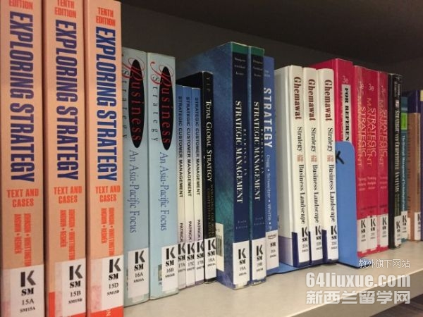 �����¼��µĴ�ѧ