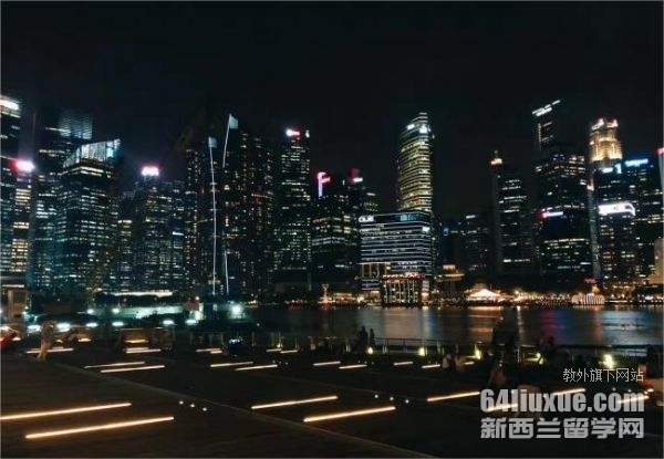 �¼��´�ý�о�������